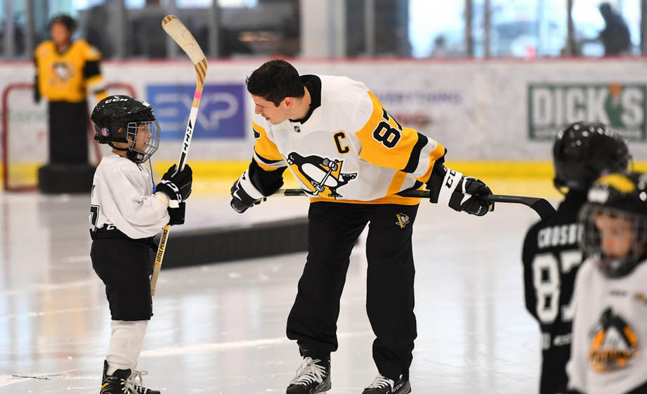 Old time hockey: Pens 4, Tampa 2 in Johnstown - PensBurgh